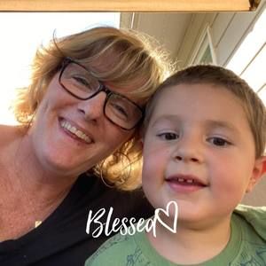 Meet your Posher, Lori